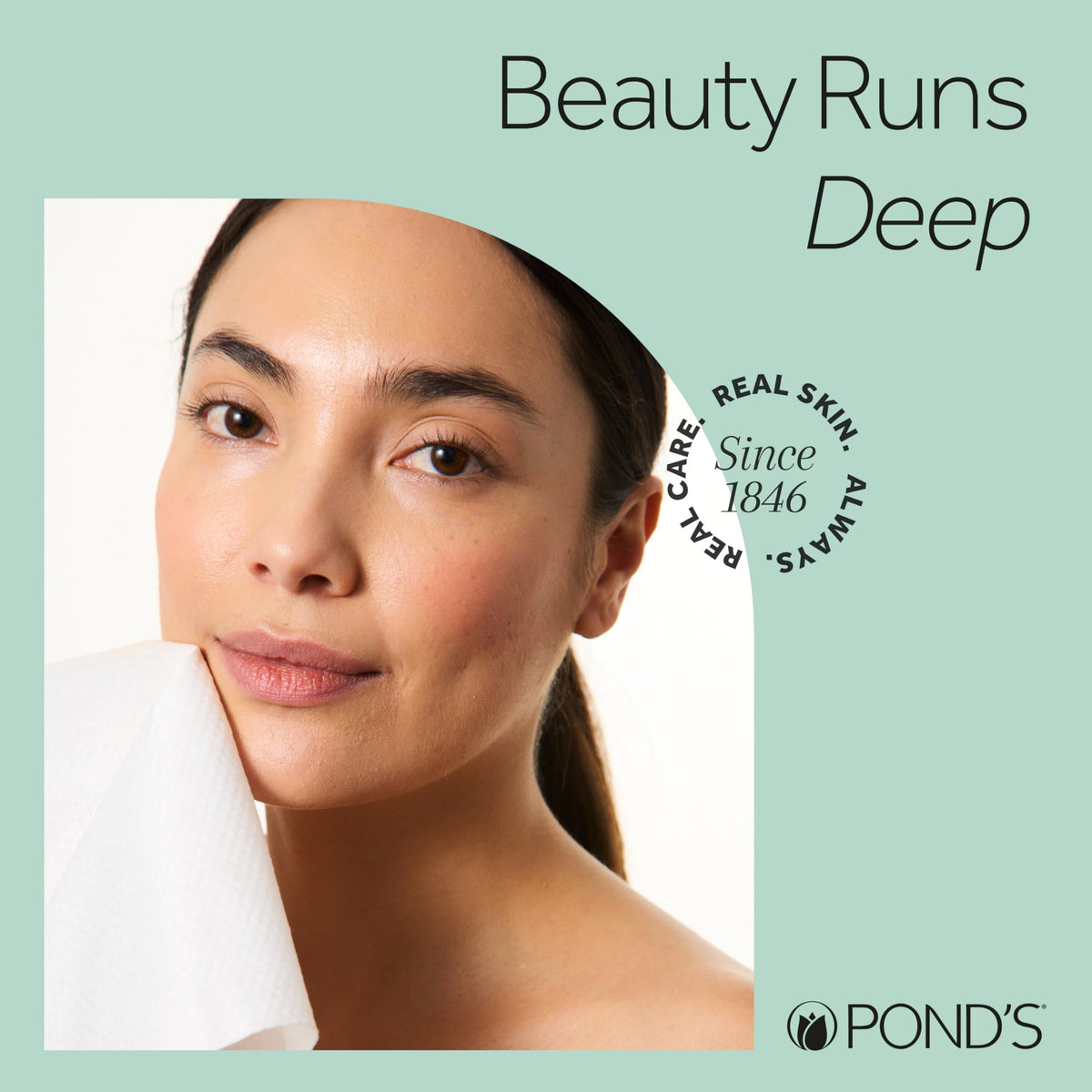 POND’S Ultra Soft Dry Face Towels, 50 Count, Biobased Disposable Wipes for Makeup Removal, Gently Exfoliating, Durable and Gentle for Sensitive Skin