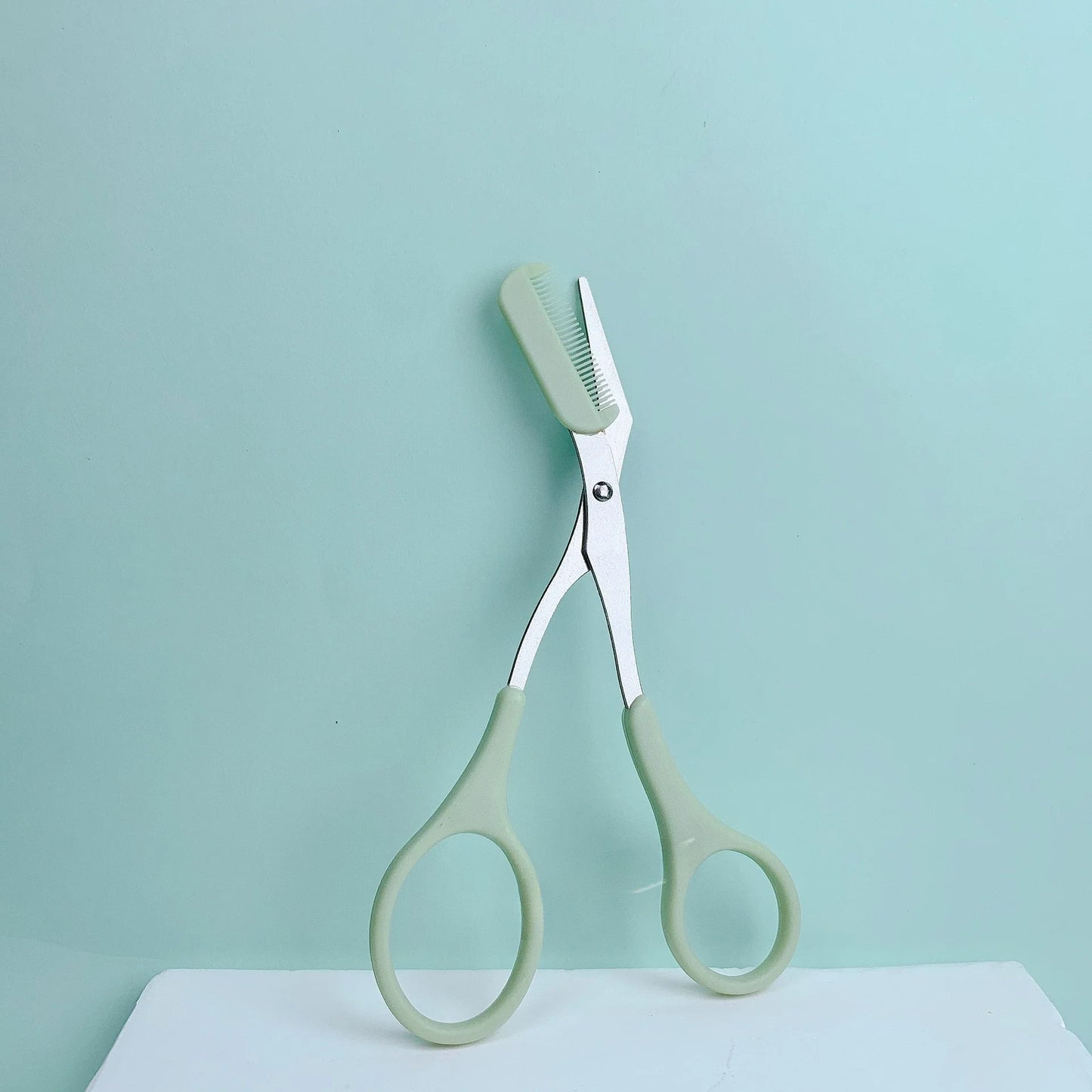 Pink Eyebrow Trimming Scissors Comb