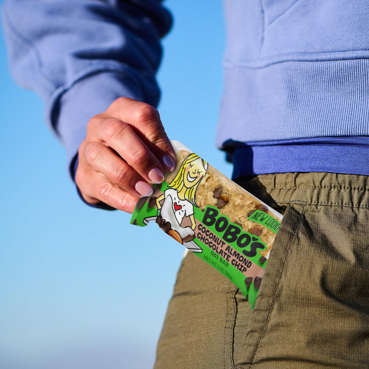 Bobo's Coconut Almond Chocolate Chip Oat Bars – Gluten Free, Plant-Based, Non-GMO (12 Bars)