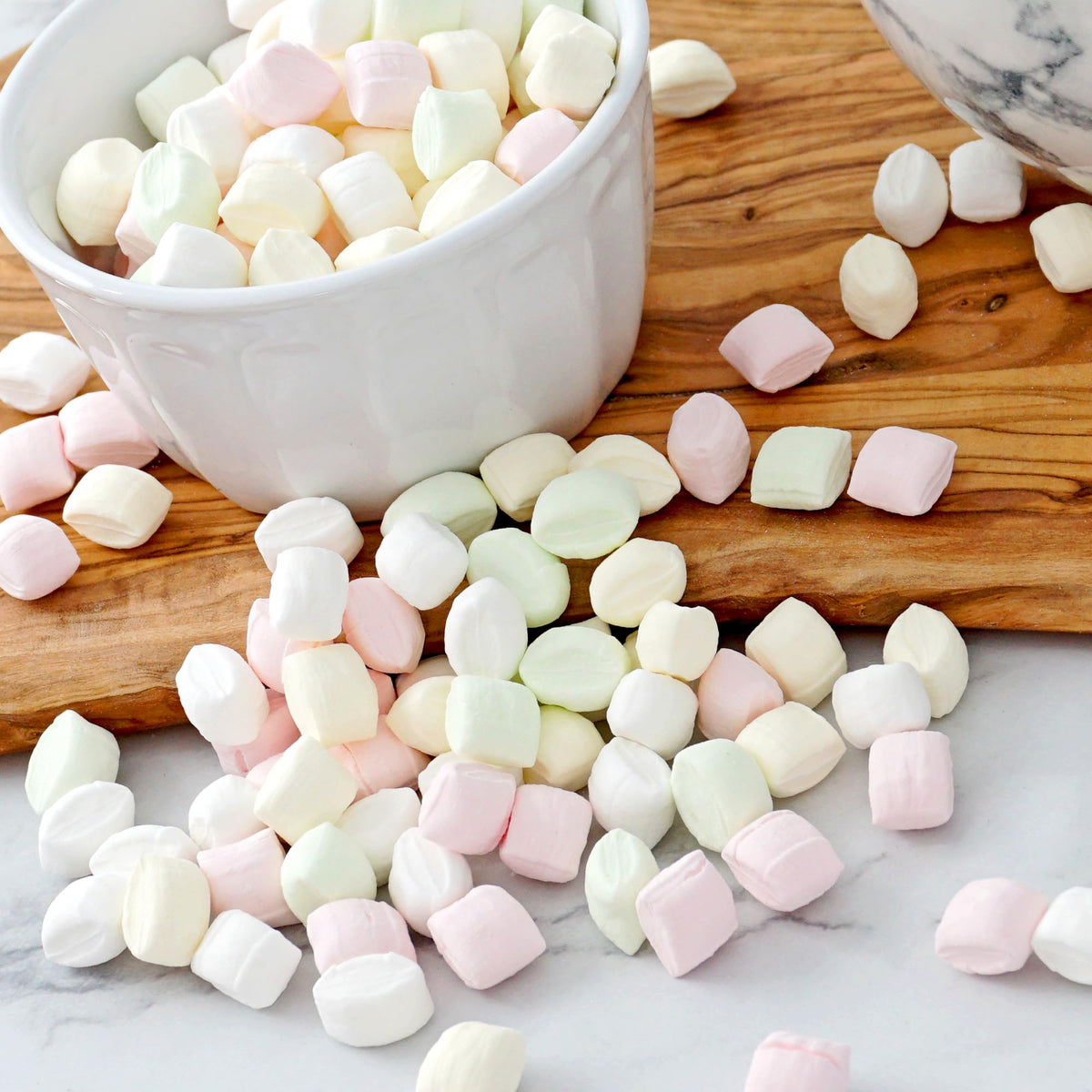 The Hampton Candy Company Assorted Party Mints – 3 lb Bulk, Soft Pastel After-Dinner Mints