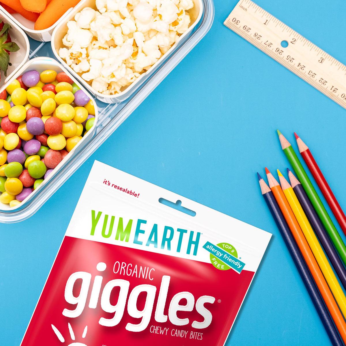 YumEarth Organic Giggles Chewy Candy – Allergy Friendly, No Dyes, Vegan & Gluten Free (5 oz x6)