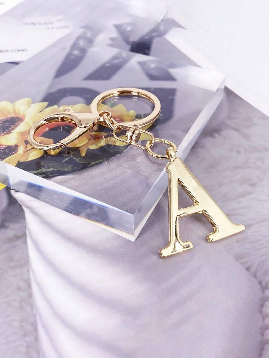 Elegant Metal Heart-Shaped Letter Keychain