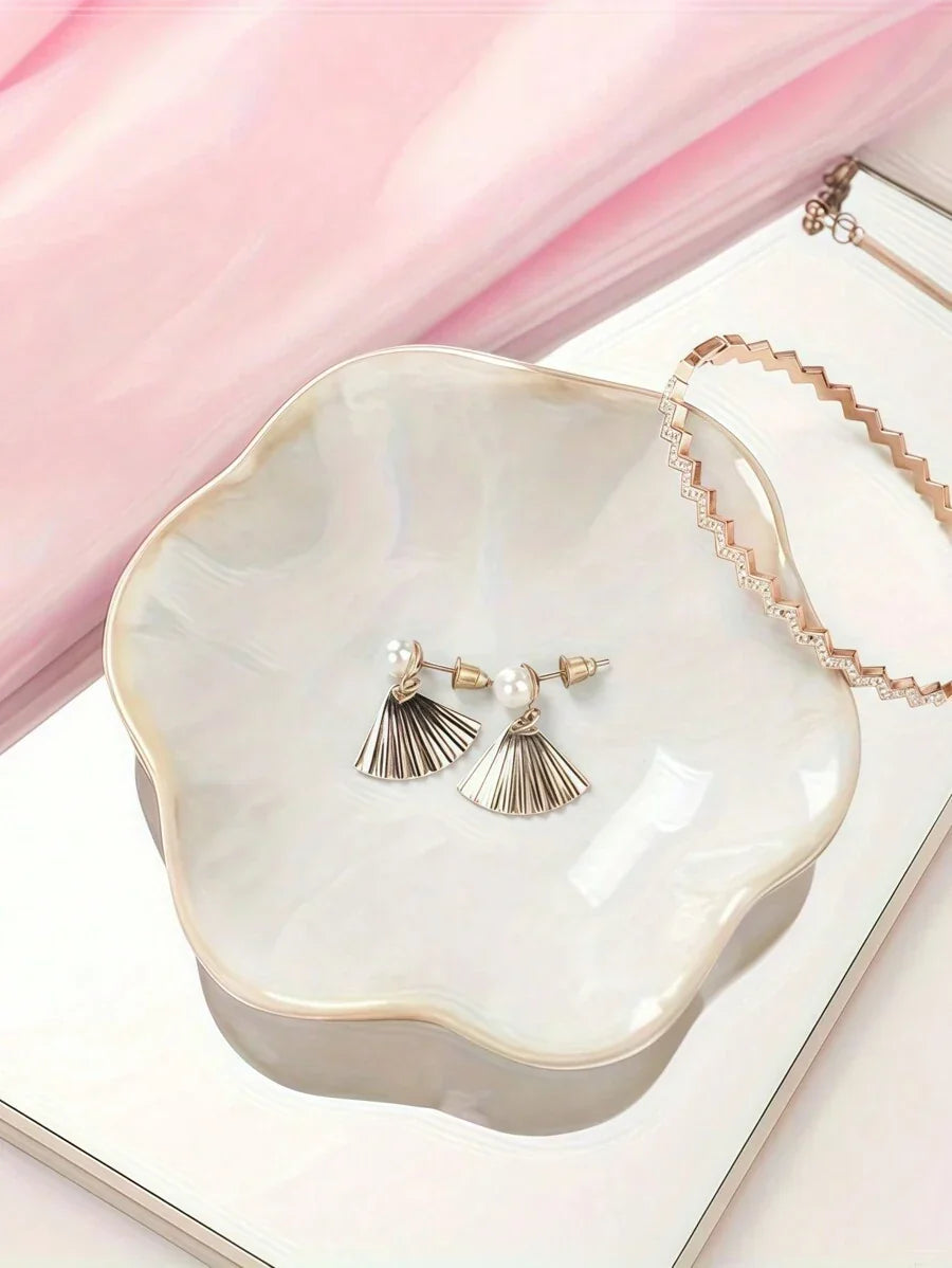 Elegant Ceramic Lotus Leaf Jewelry Organizer Tray For Earrings
