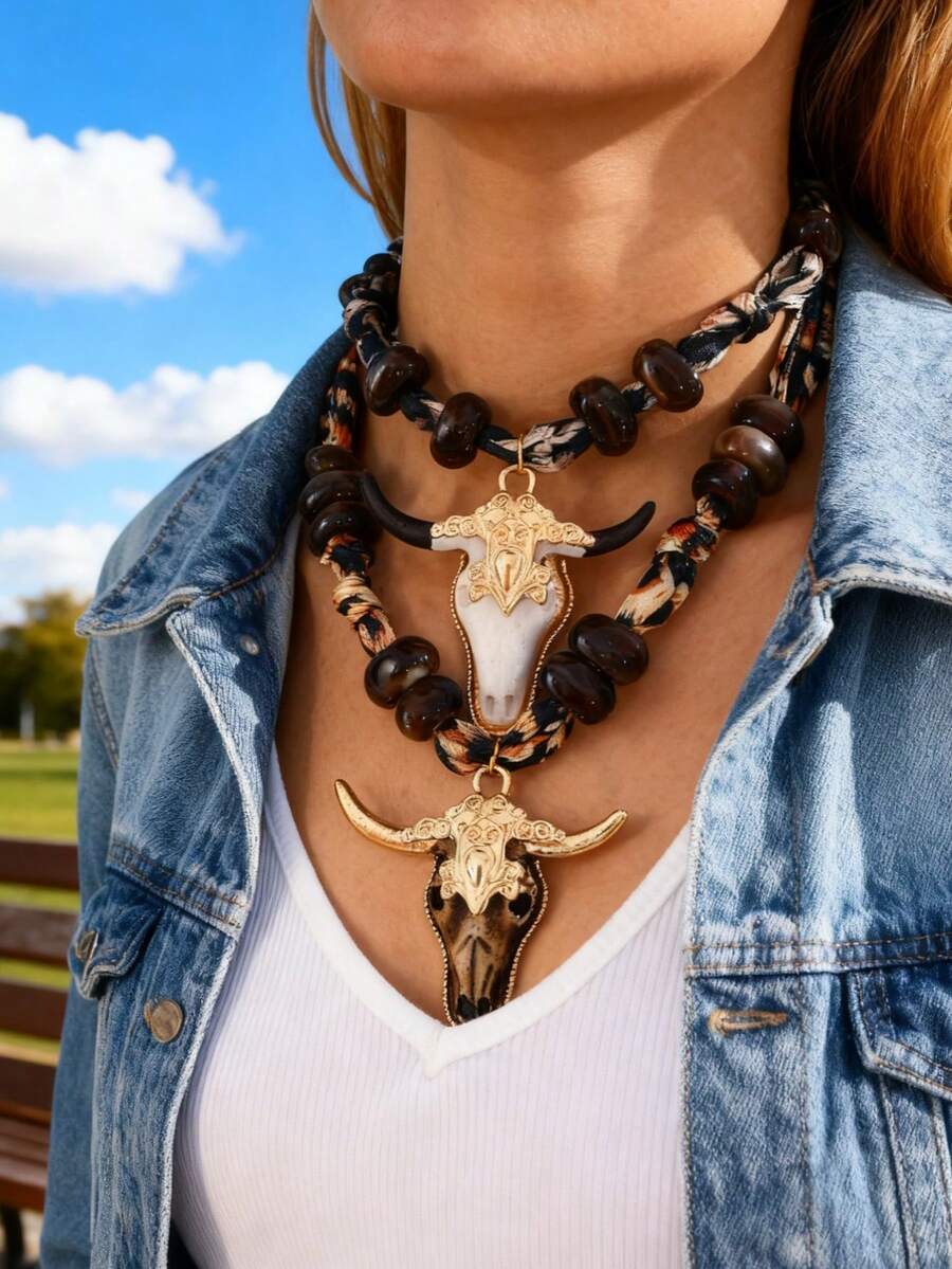 Gothic Style Fashionable Carved Bull Head Resin Bead Necklace