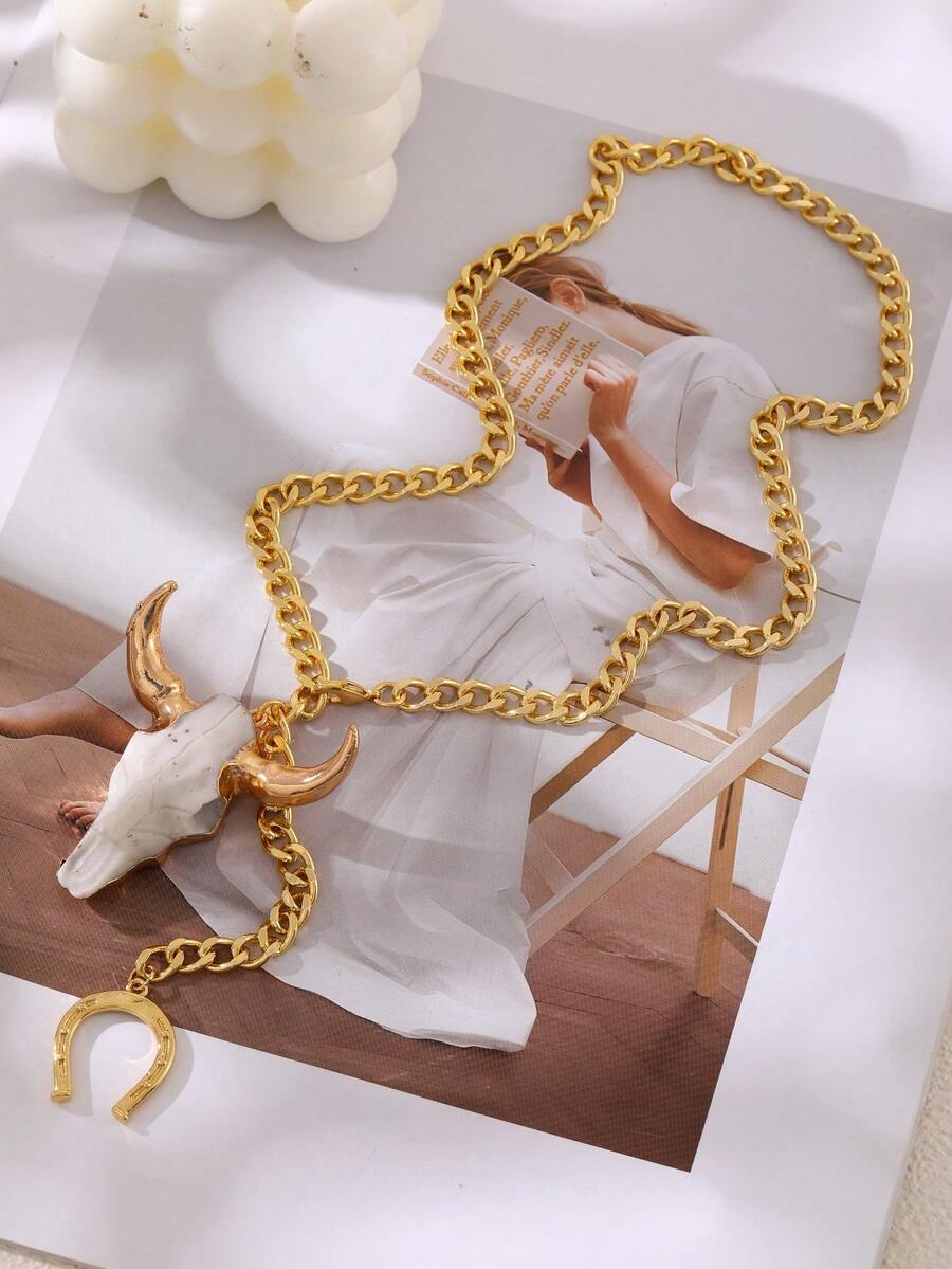 Unique Western Style Gold Copper Bead Horse Hoof Alloy Skull Bull Head Necklace