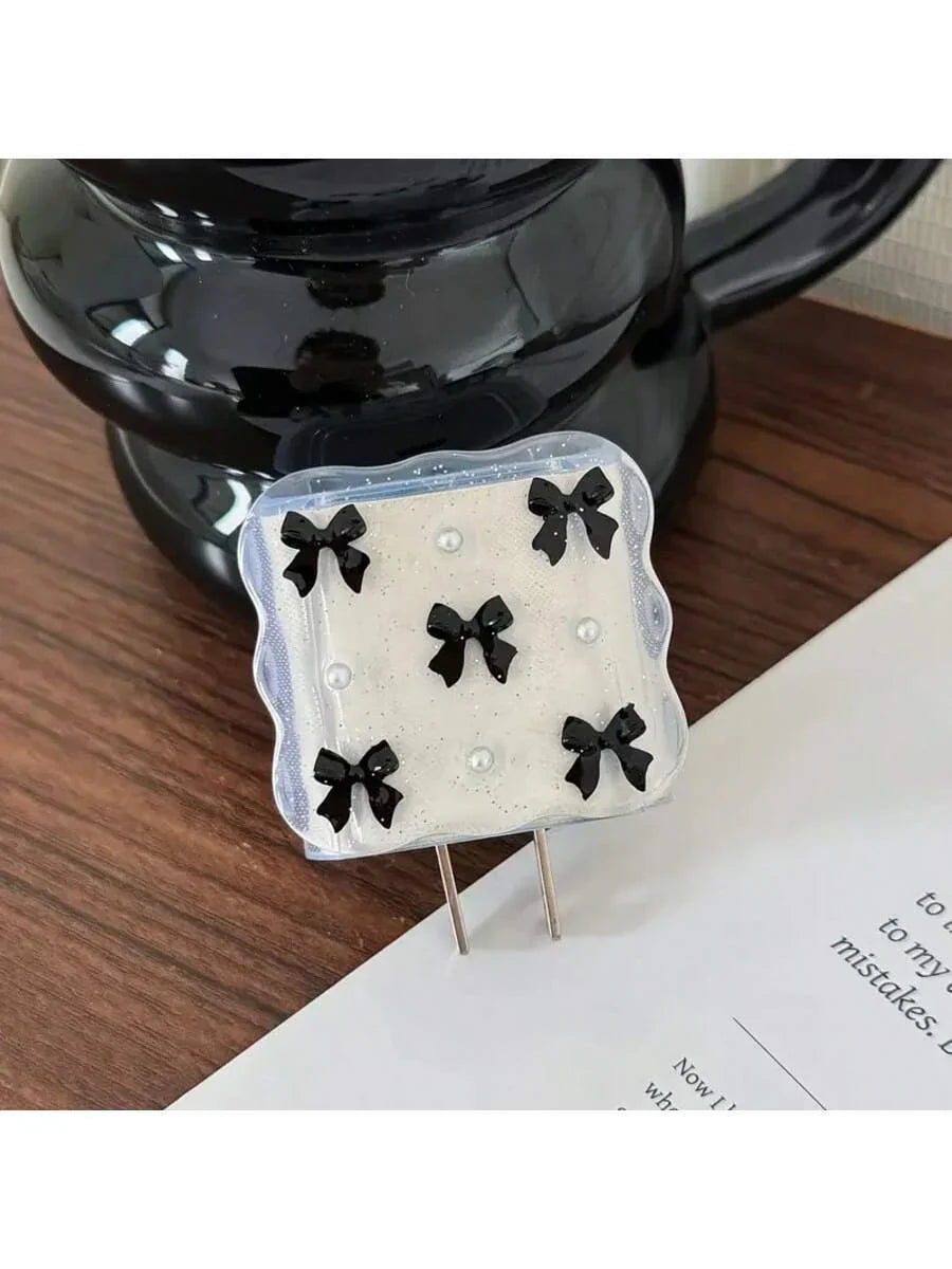 Pearl Design Charger Set, Includes Charging Cable Protector