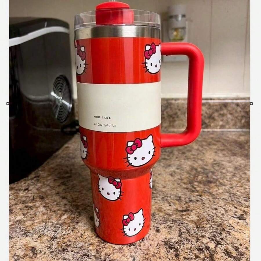 Stanley SANRIO 40 Oz  Outdoor Sports Water Bottle