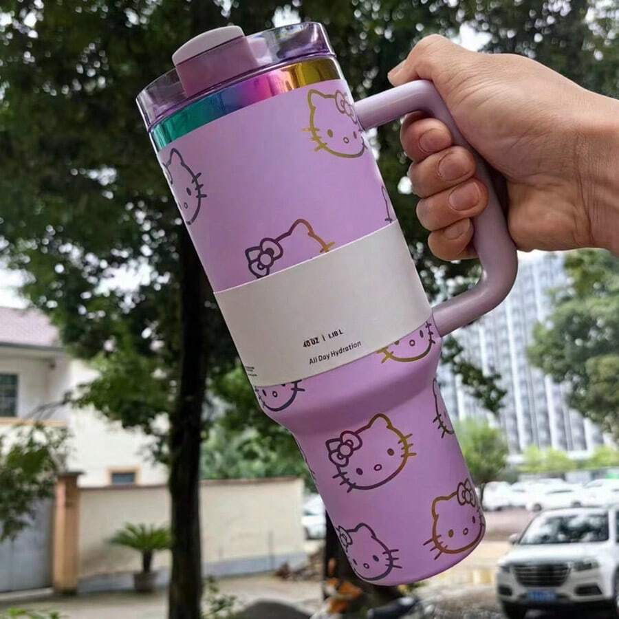 Stanley SANRIO 40 Oz  Outdoor Sports Water Bottle