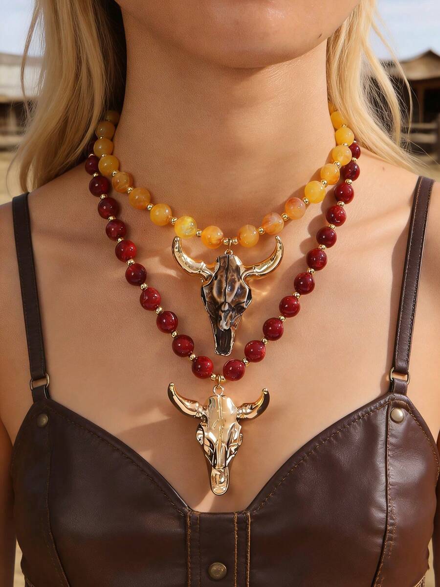Gothic Style Fashionable Carved Bull Head Resin Bead Necklace