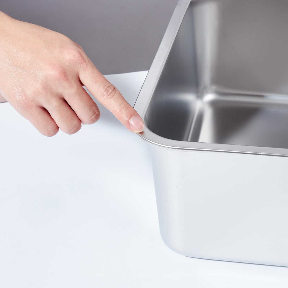 Exovyn Stainless Steel Litter Box,Metal Cat Litter Box,Medium Cat Litterbox