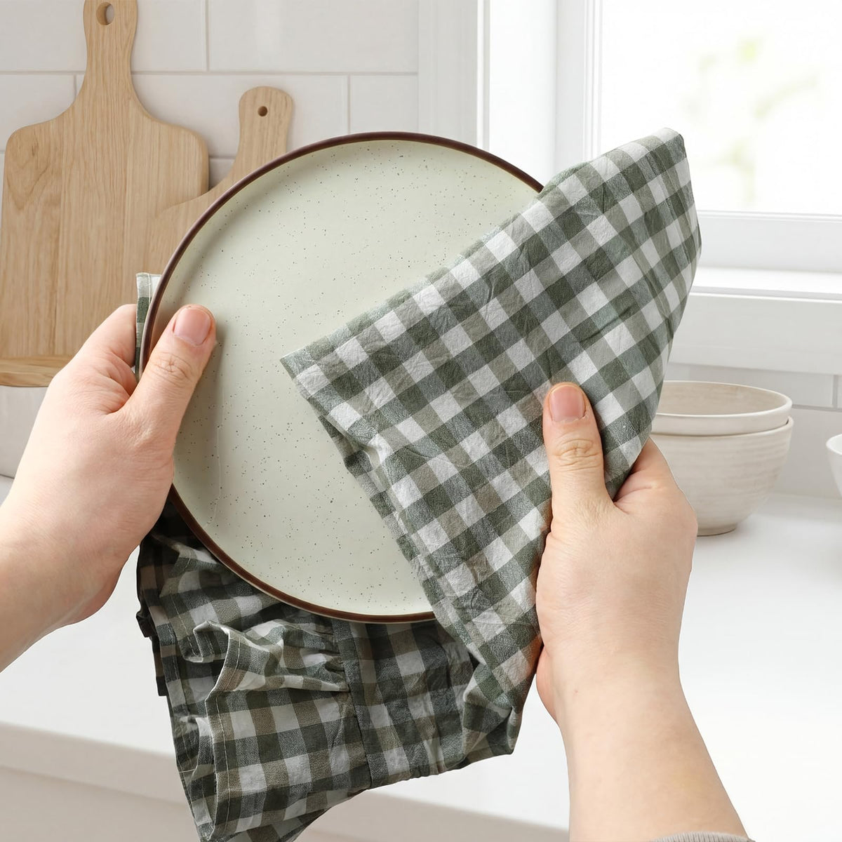 HunnmingRe 2 Pcs Sage Green Gingham Kitchen Towels Cotton Ruffled