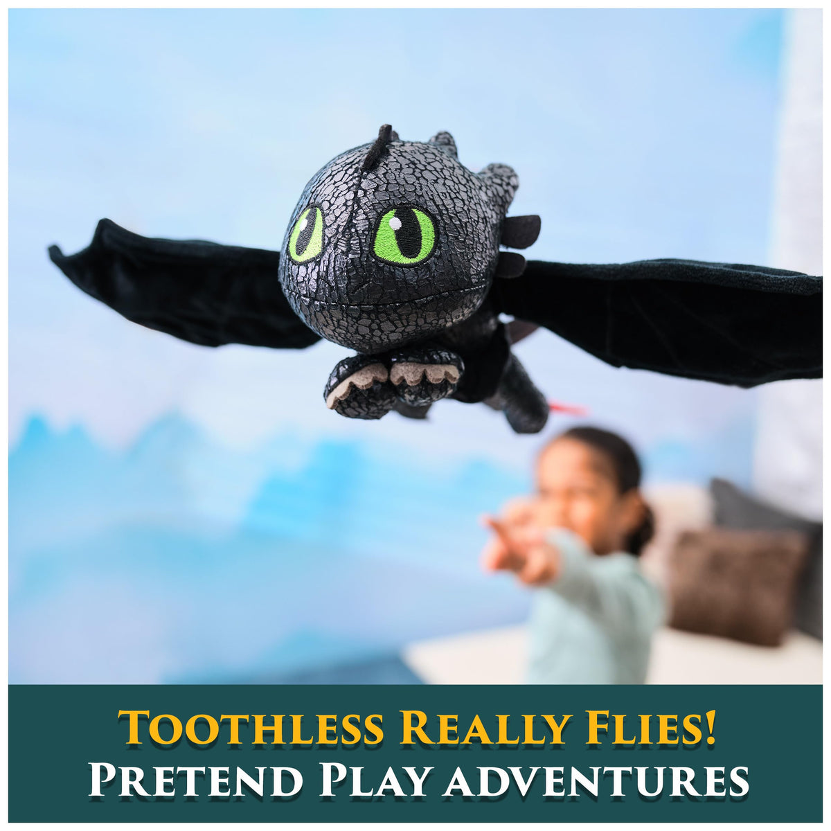 DreamWorks How to Train Your Dragon Hug & Glide Toothless 12" Plush; Age 4+