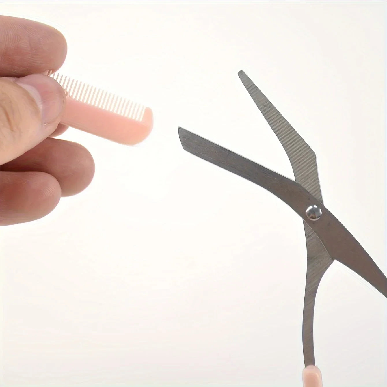 Pink Eyebrow Trimming Scissors Comb