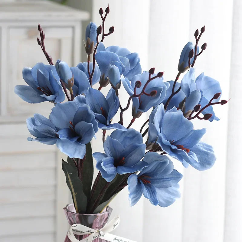 Title: Elegant Magnolia Flower Bouquet
