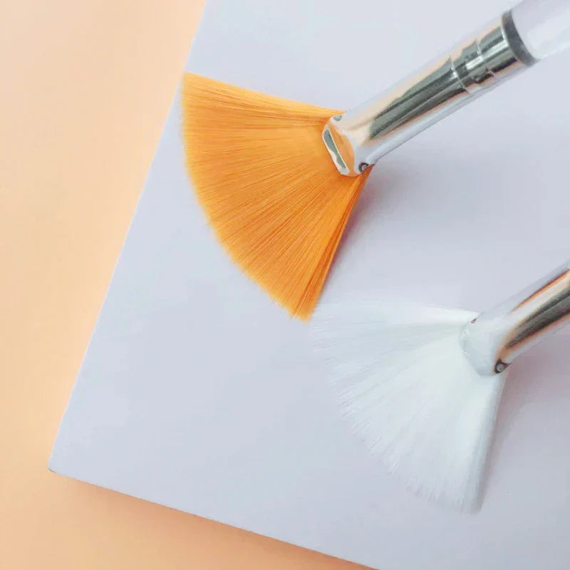 Fan Shape Foundation Makeup Brushes