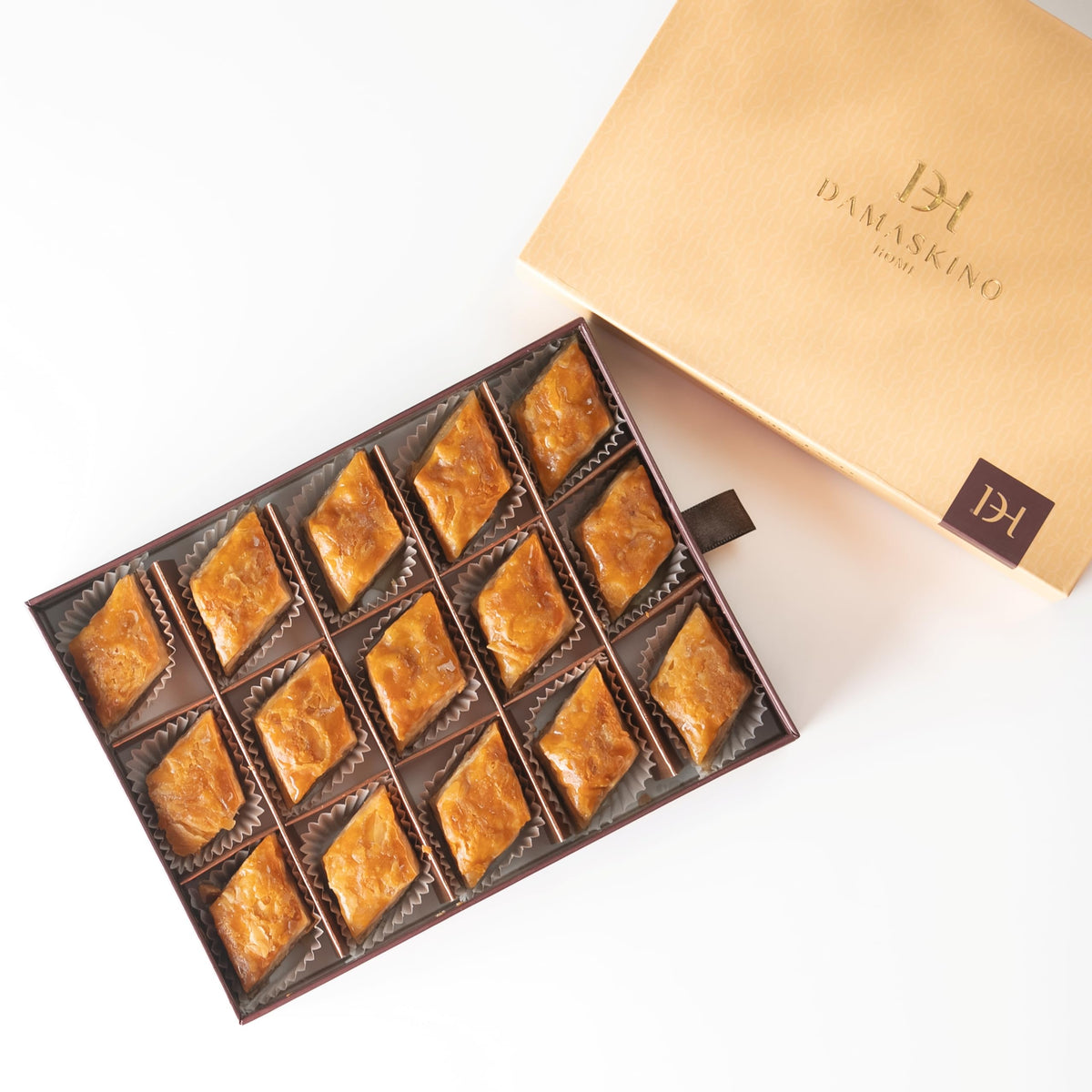 Damaskino Home Greek Baklava Gift Box – 15 Walnut Pastries