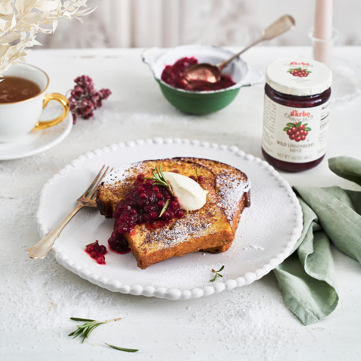 D'Arbo Premium Wild Lingonberry Sauce – 14.1 oz x6 | 60% Fruit Content | Delicate Tangy Sweetness