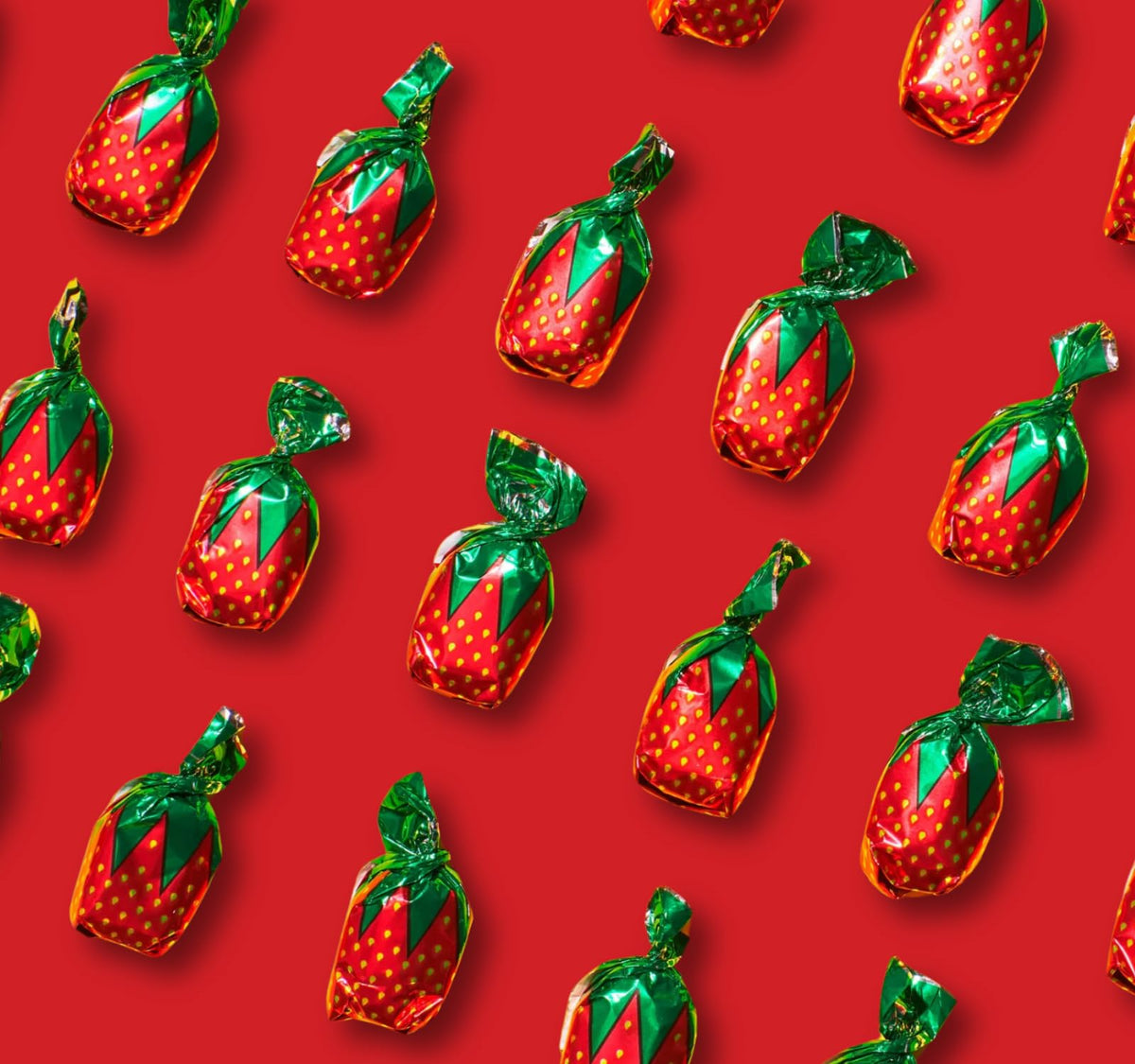 Dooboe Strawberry Hard Candy – 6 lb Bulk, Strawberry-Filled Bon Bons, Individually Wrapped