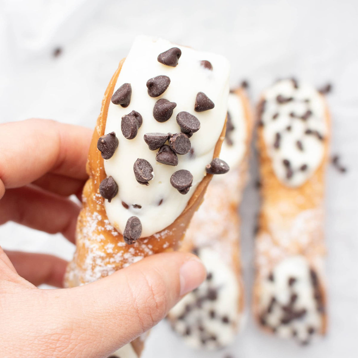 Giusto Sapore Sicilian Cannoli Shells - Small, 100 Count | Imported from Italy, Family-Owned Brand
