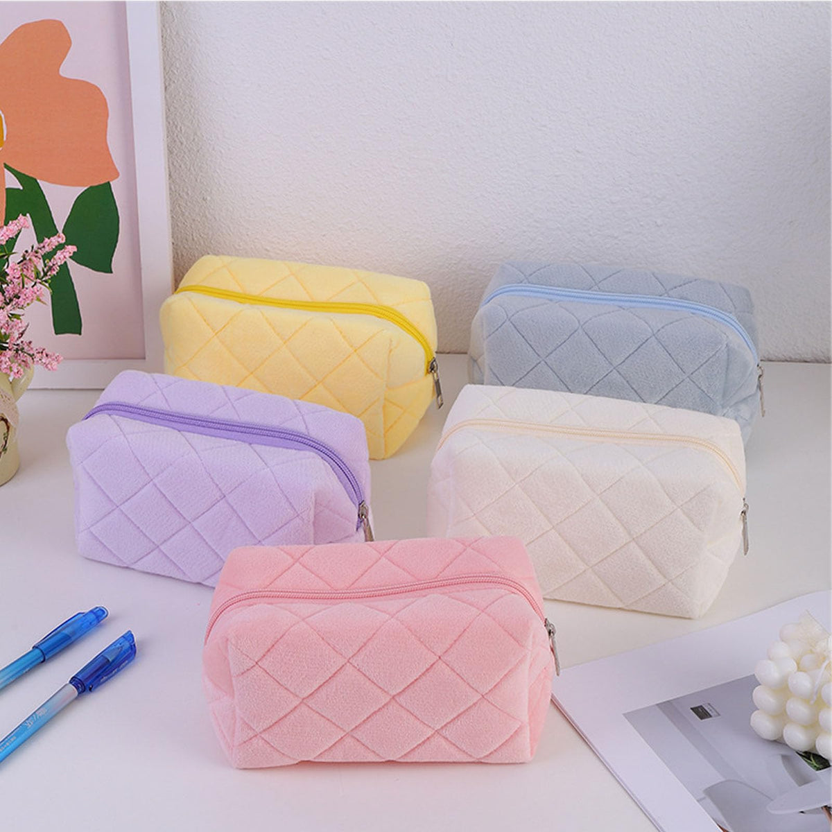 HABUAETY Makeup Bag Small Cosmetic Bags for Purse Women Girls Y2k Checkered Make Up Pouch