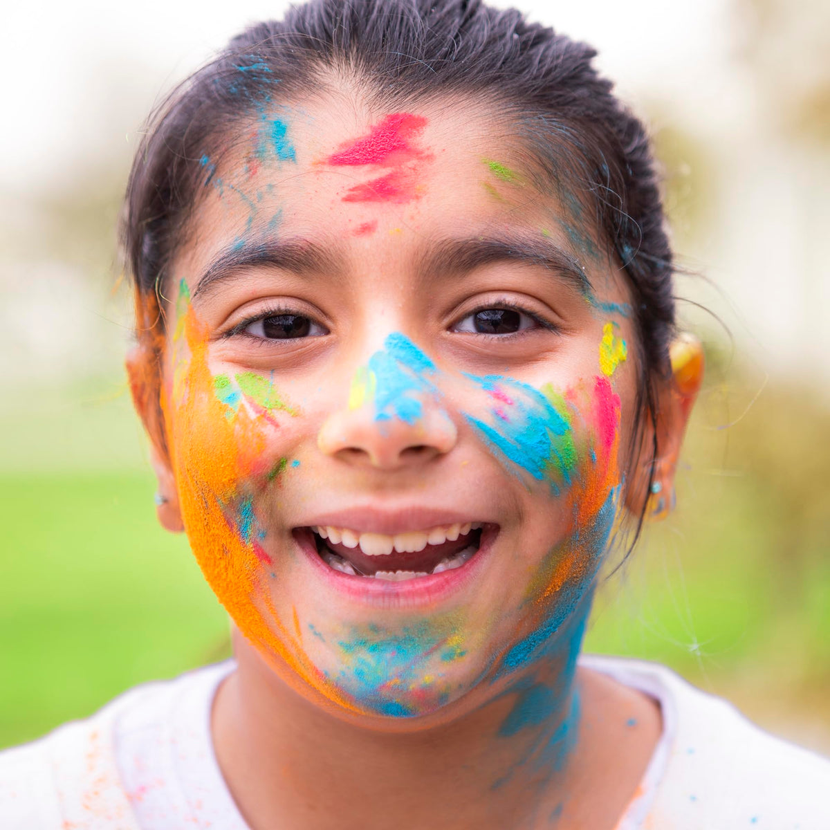 Kulture Khazana Holi Color Powder Toy Kit – 100g x 20, All-Natural, Washable, Biodegradable