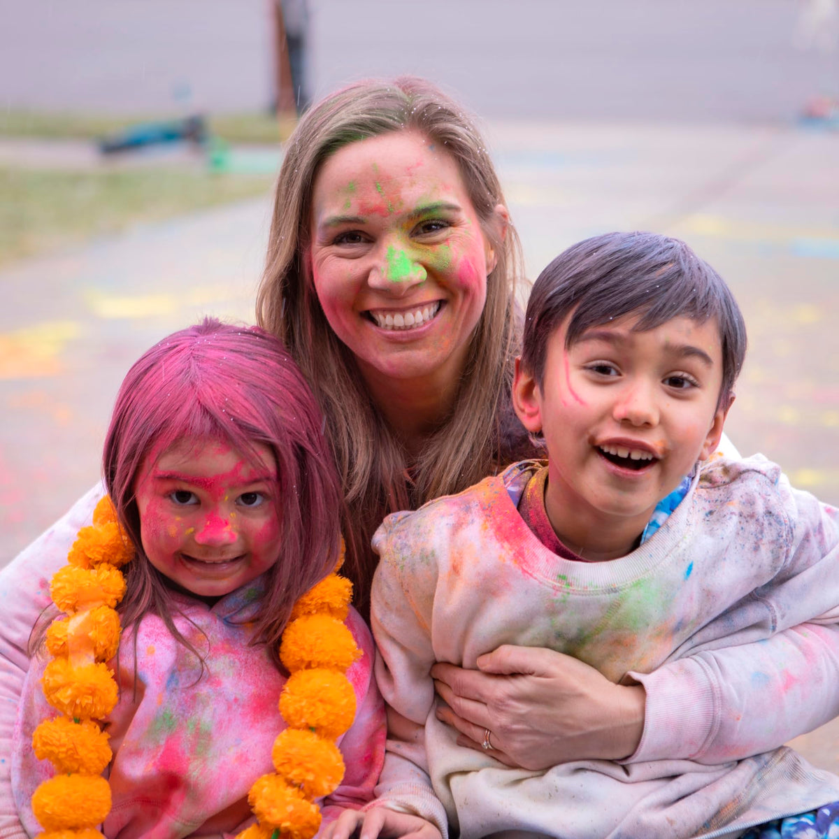 Kulture Khazana Holi Color Powder Toy Kit – 100g x 20, All-Natural, Washable, Biodegradable