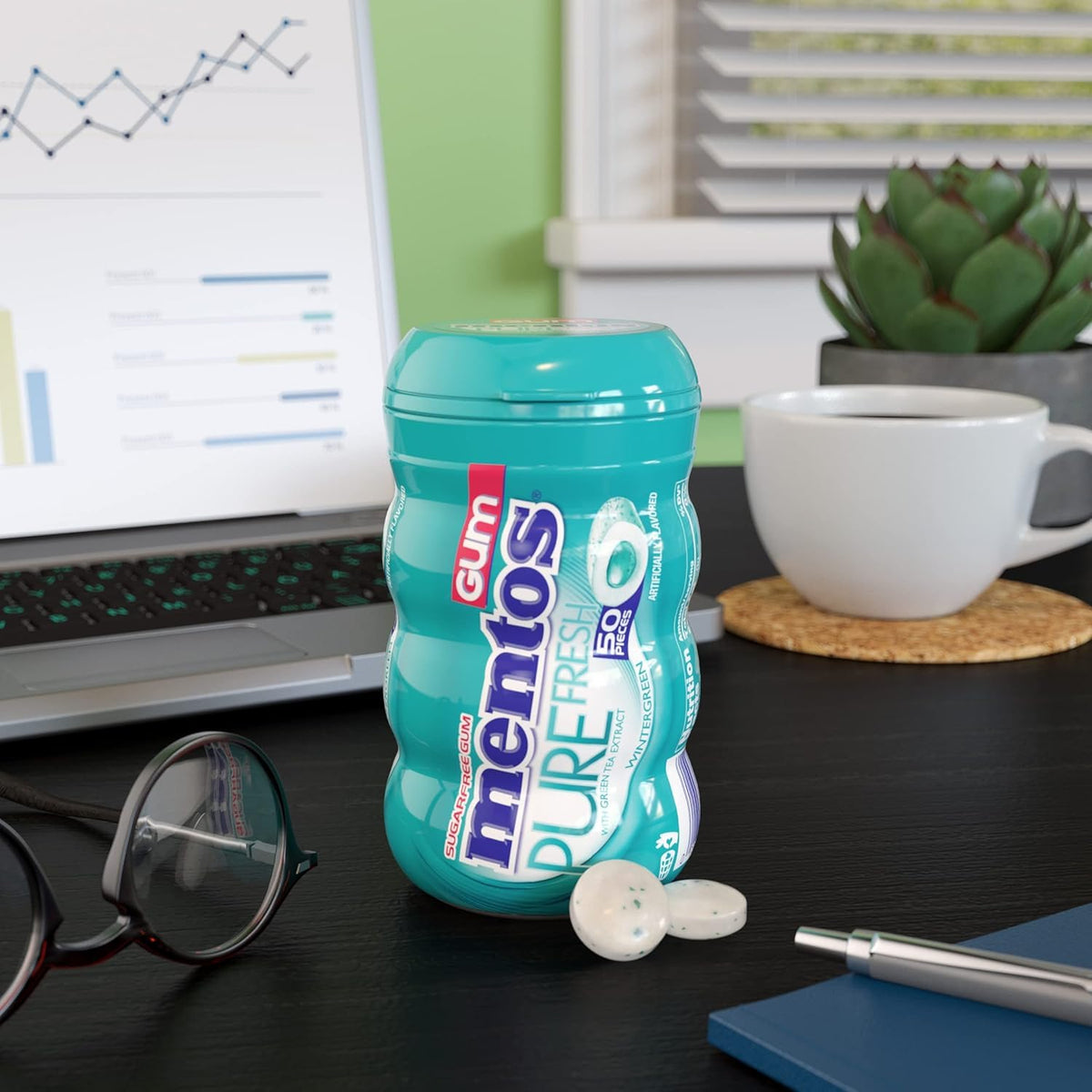 Mentos Pure Fresh Sugar-Free Wintergreen Gum with Xylitol – 4 Pack, 50 Count
