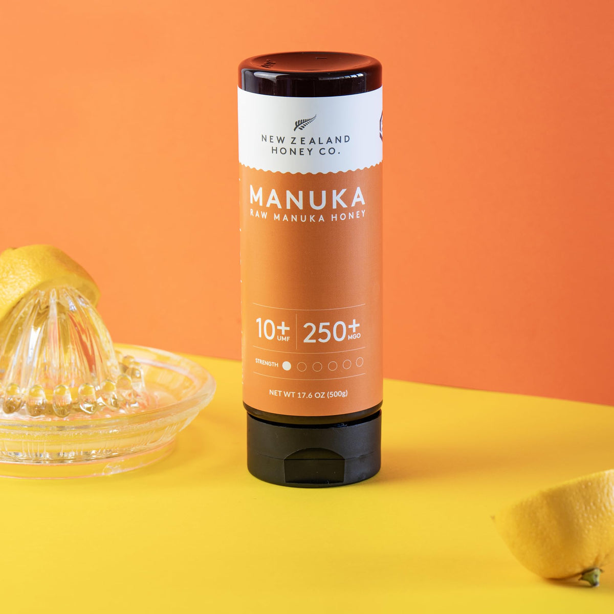 New Zealand Honey Co. Pure Manuka Honey UMF 10+ / MGO 250+ – 17.6oz (500g) Squeeze Bottle