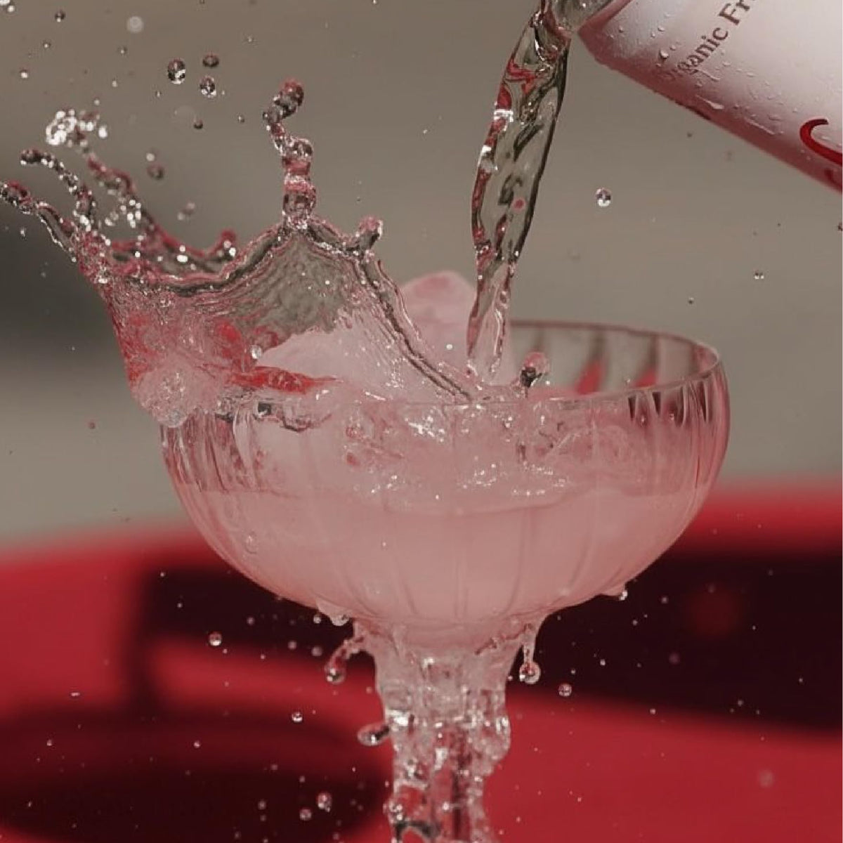 Sovány Raspberry Sparkling Water – Organic, Real Fruit, No Added Sugar, Low Calorie | 12 Pack