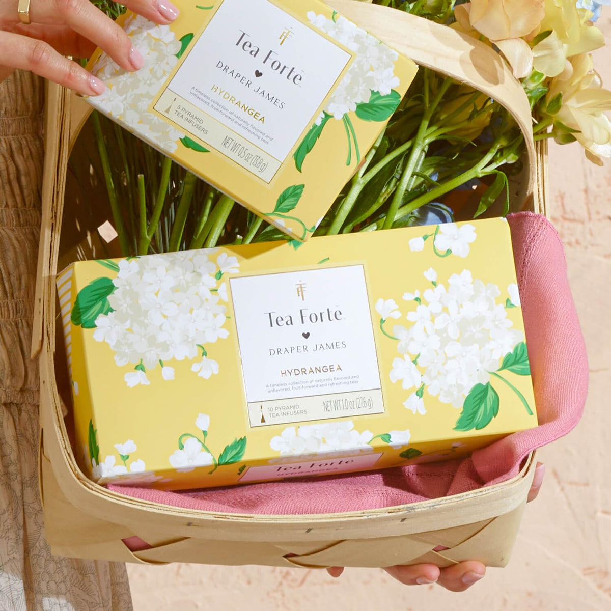 Tea Forte Premium Petite Gift Box Sampler – Hydrangea Collection, 10 Pyramid Tea Bags (2 Each Blend)