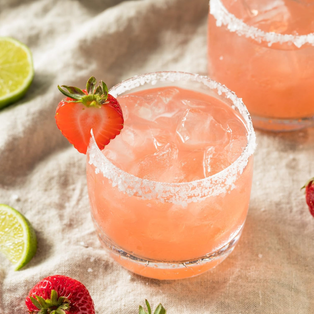 Tres Agaves Organic Strawberry Margarita & Daiquiri Mix – Real Strawberry Purée, Agave Nectar & Lime Juice – 2-Pack 750ml