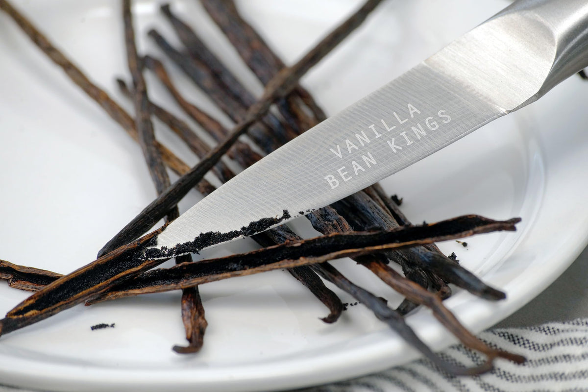 Vanilla Bean Kings: 25 Organic Madagascar Vanilla Beans, Grade B Pods for Baking & Extract