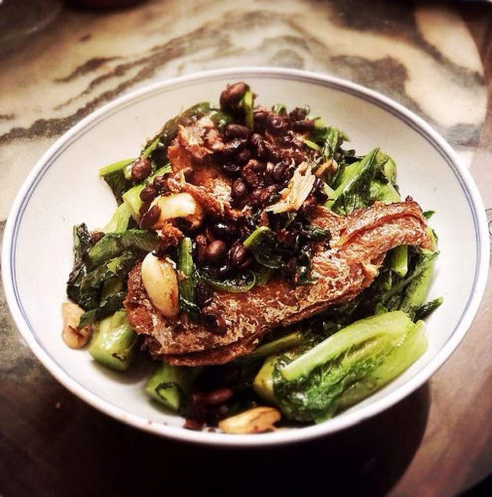 Wing Fung Hong Dace (Fried & Whole) with Salted Black Bean in Oil – 6 Cans