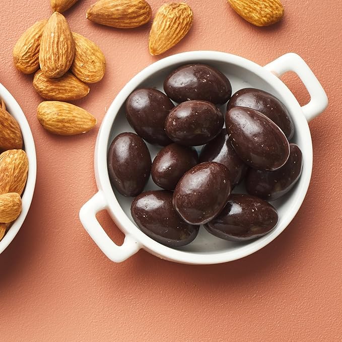 Yupik Sugar-Free Dark Chocolate Almonds, 2.2 lb – Kosher Dairy, Chocolate-Covered Roasted Almonds