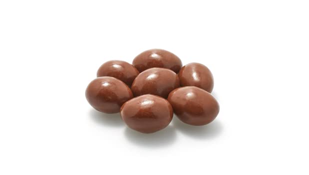 Yupik Milk Chocolate Covered Almonds – 2.2 lb Kosher Snack, Crunchy & Smooth